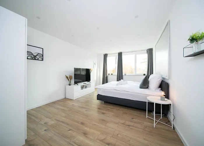 Apartment - 3 Bedroom - 6 Person