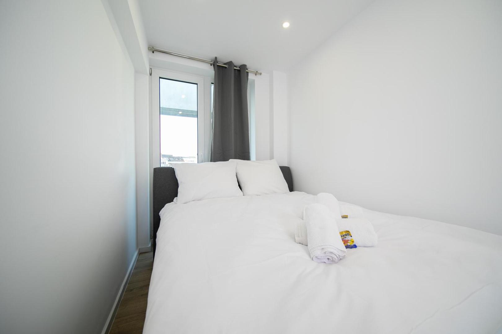 - 3 Bedroom - 6 Person * Dusseldorf